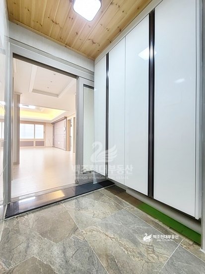 유가읍 쓰리룸 월세 | 테크노폴리스 매물사진 2 썸네일