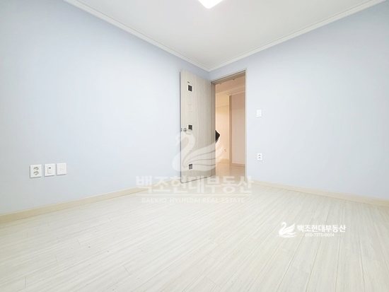 유가읍 쓰리룸 월세 | 테크노폴리스 매물사진 4 썸네일